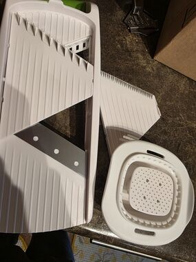 White Multi-Blade Mandoline Slicer with Safety Holder